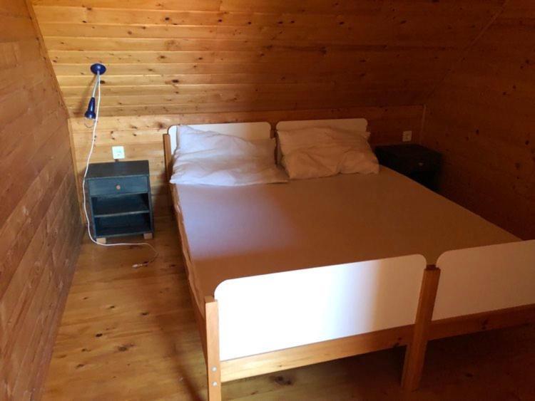Almos Apartman Balatonfenyves Esterno foto